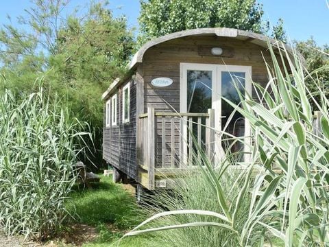 HÉBERGEMENT INSOLITE 4 personnes - Standard