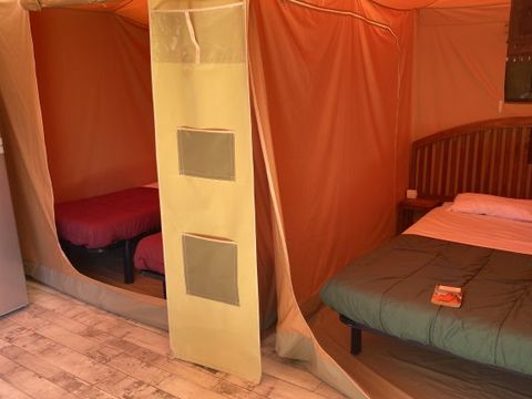 BUNGALOW TOILÉ 4 personnes - Bengali Standard - sans sanitaires