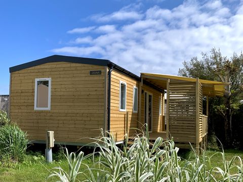 MOBILHOME 6 personnes - Cottage confort 32m² (3 chambres) + terrasse couverte + TV + Draps inclus