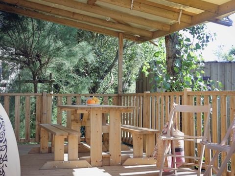 MOBILHOME 6 personnes - Cottage confort 32m² (3 chambres) + terrasse couverte + TV + Draps inclus