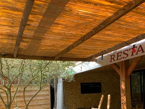 Flower Camping Le Val Vert en Berry - Camping Indre - Image N°3