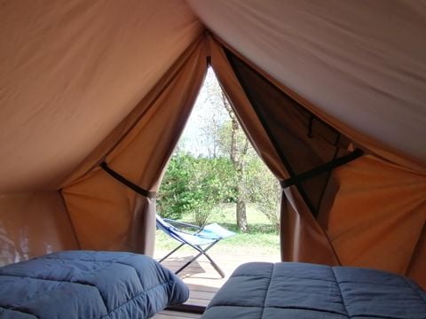 TENTE 2 personnes - LODGE sans sanitaires, avec éléctricité