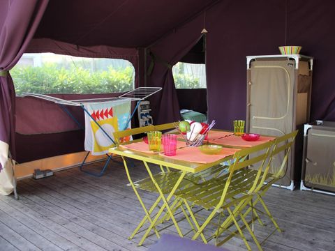 TENTE 5 personnes - ALOHA CONFORT sans sanitaires