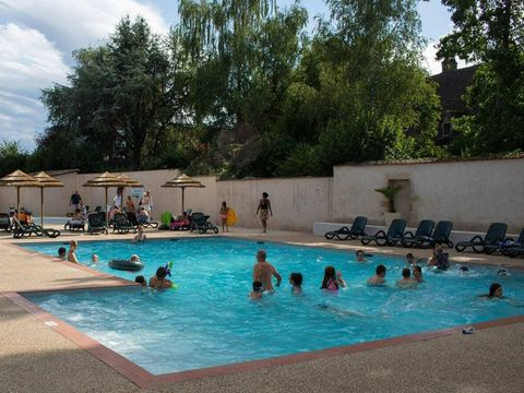 Camping Domaine du Château de l'Epervière  - Camping Saone-et-Loire