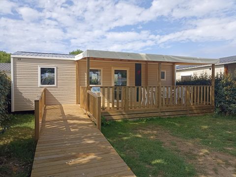 Mobilhome 5 personnes - Hélios - PMR - 2 chambres - 32m² avec terrasse semi-couverte