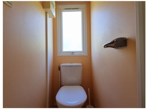 MOBILHOME 8 personnes - super titania