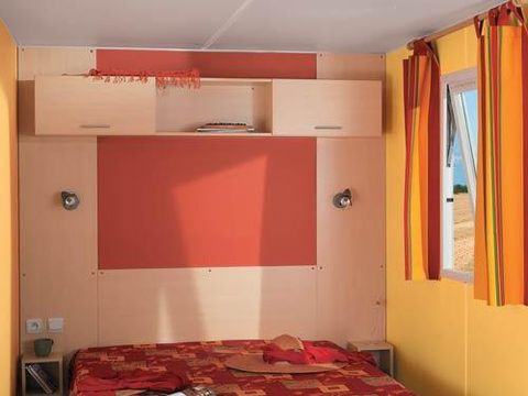 MOBILHOME 8 personnes - super titania