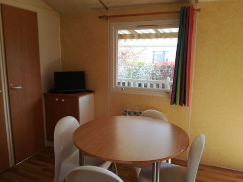 MOBILHOME 4 personnes - C - Mobile-home 2 ch. Confort - SAMEDI 4 pers.