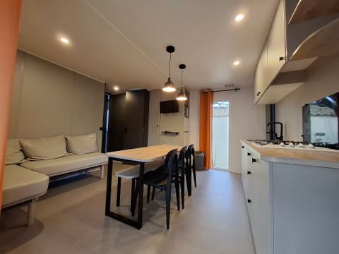 MOBILHOME 6 personnes - M - Mobile-home 3 ch. Privilège - SAMEDI 6 pers. 