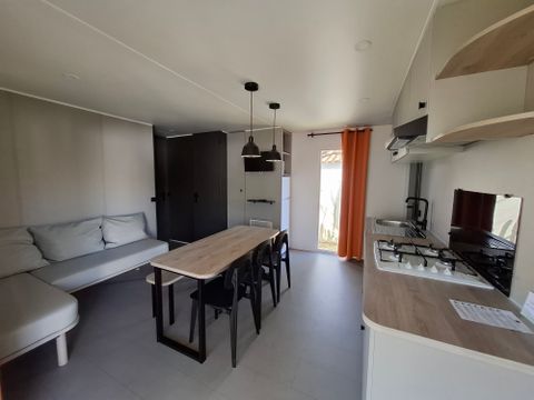 Mobilhome 6 personnes - M - Mobile-home 3 ch. Privilège - SAMEDI 6 pers.