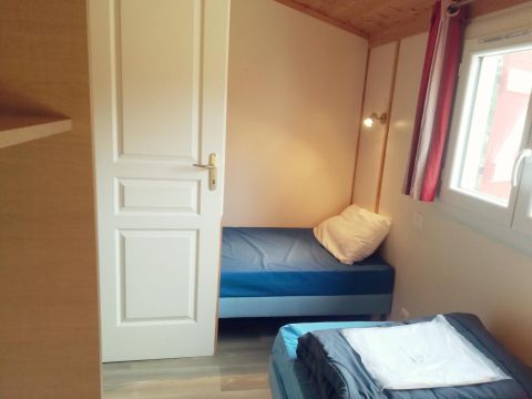 MOBILHOME 6 personnes - Spacieux avec 3 chambres et 2 salles d'eau