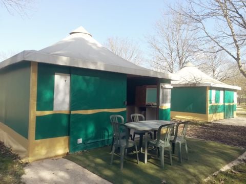 TENTE 5 personnes - Tente kiwi avec wc privatif et évier sans eau chaude