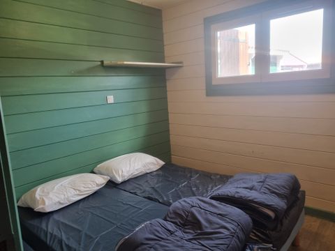 MOBILHOME 4 personnes - Chalet avec véranda pour 4 personnes