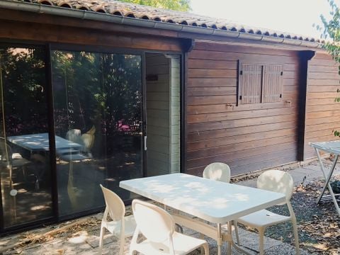 MOBILHOME 4 personnes - Chalet avec véranda pour 4 personnes