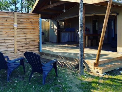 Tente en toile et en bois 5 personnes - Lodge Cotton Premium - 2 chambres + Spa privatif