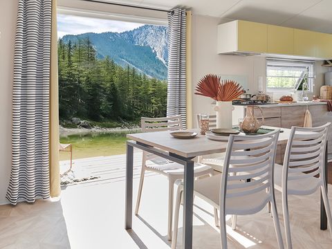 MOBILHOME 4 personnes - Premium 33m2 (2ch-4 pers) + terrasse semi-couverte + TV + LV + Draps inclus