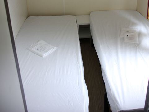 MOBILHOME 6 personnes -  Mobil-home 3 ch. CONFORT 32m2 (2008-2011) 6 pers