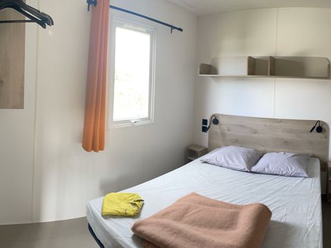 MOBILHOME 6 personnes - Ophéa - 2 chambres et terrasse semi-couverte