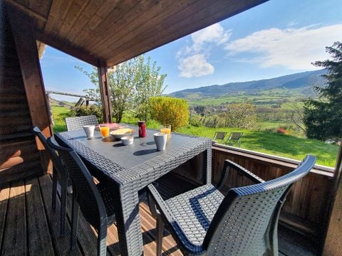 CHALET 4 personnes - Chalet Tradition Standard 28m² - 2 chambres - terrasse couverte