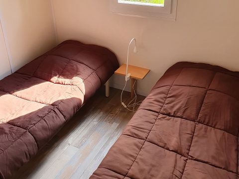 CHALET 4 personnes - Chalet Tradition Standard 28m² - 2 chambres - terrasse couverte