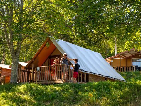 Camping Lac de Saint-Point Lamartine - Camping Doubs - Image N°2