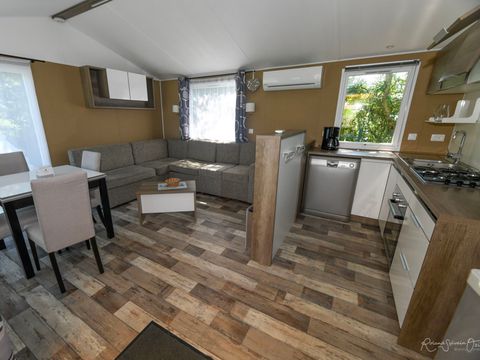 MOBILHOME 6 personnes - M.HOME LUXE SPA 2CH 40M2