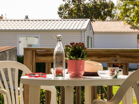 MOBILHOME 2 personnes - Bikini 1 chambre avec terrasse