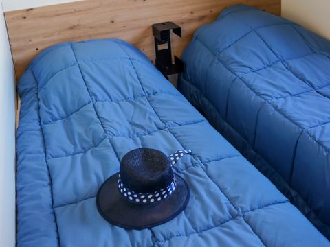 MOBILHOME 4 personnes -  BAHIA 2 chambres avec terrasse