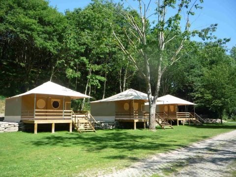 Camping la Vallee de Poupet - Camping Vandea - Image N°2