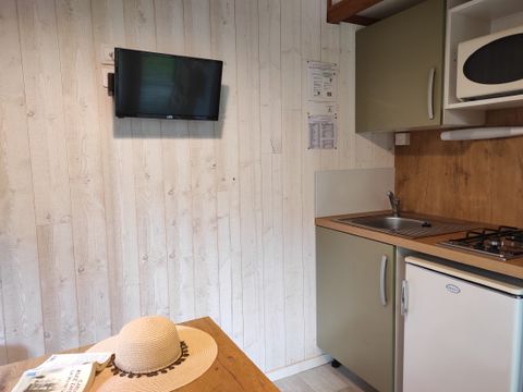 CHALET 4 personnes - NEW CHALET 17m² TV (1 chambre) 2 adultes 2 enfants -12ans 4 pers