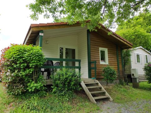 CHALET 4 personnes - NEW CHALET 17m² TV (1 chambre) 2 adultes 2 enfants -12ans 4 pers