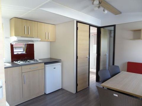 MOBILHOME 6 personnes - LOCATION MOBILHOME TI 32m² avec terrasse semi-couverte (3 chambres) ECO 6 pers