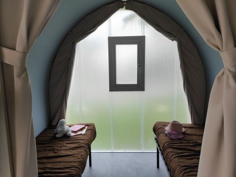 HÉBERGEMENT INSOLITE 4 personnes - COCO SWEET 16M² (2 chambres) SANS SDB 4 pers