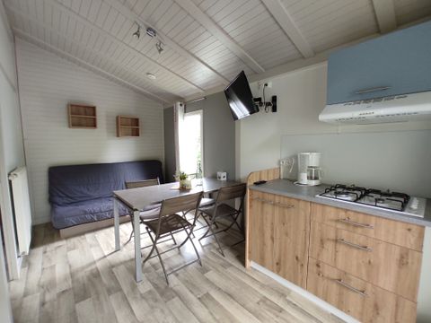 CHALET 7 personnes - LOCATION CHALET 30m² (2 chambres) TV CONFORT 5/7 pers