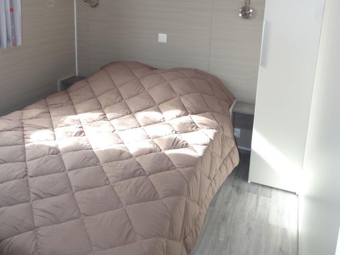 MOBILHOME 8 personnes - LOCATION MOBILHOME 36m² (4 chambres) TRIBU 8 pers