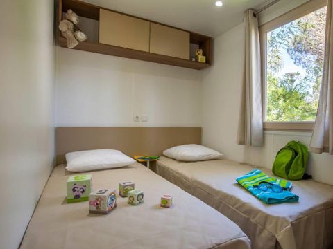 MOBILHOME 8 personnes - LOCATION MOBILHOME 40M² (3 chambres - 2 SDB) PREMIUM TV CLIMATISATION LAVE VAISSELLE 6/8 pers