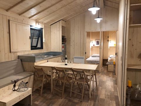 CHALET 7 personnes - CABANE LODGE PREMIUM BORA BORA 3 CH 7 PERS CLIM TV LAVE VAISSELLE 7 pers