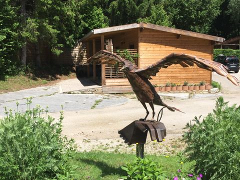 CHALET 4 personnes - NOISETIER - personnes supplémentaires possible en supplément, contacter le camping