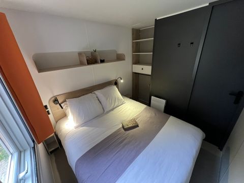 MOBILHOME 4 personnes - Mobil-home Chêne - 3 chambres - personnes supplémentaires possible en supplément, contacter le camping