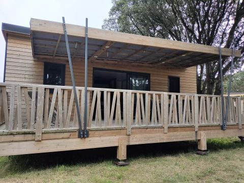 LODGE 6 personnes - Lodge Confort 4 Pièces 7 Personnes (6 adultes + 1 bébé)