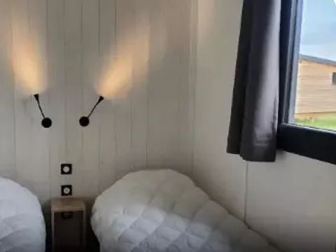 LODGE 6 personnes - Lodge Confort 4 Pièces 7 Personnes (6 adultes + 1 bébé)