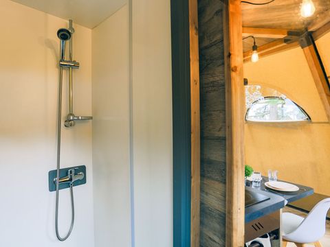 HÉBERGEMENT INSOLITE 4 personnes - TIPI 4 PERS- 2 chambres