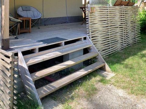 HÉBERGEMENT INSOLITE 5 personnes - Lodge Kenya - 2 chambres - Sans sanitaires