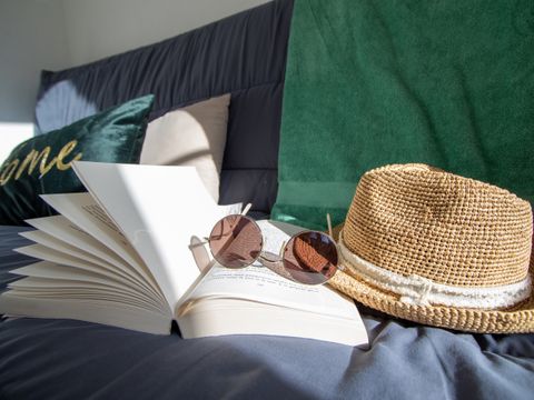 STUDIO 2 personnes - Studio Mimosa - 10 m² sans sanitaires arrivées du mercredi