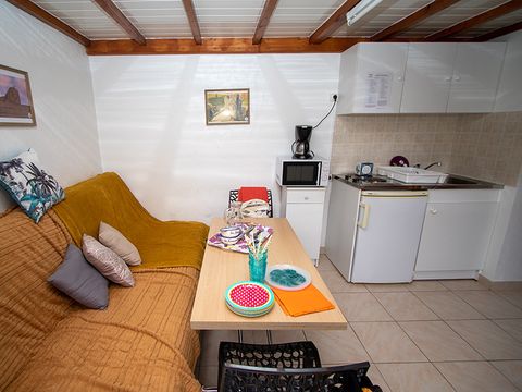 STUDIO 3 personnes - Mimosa - 16 m² sans sanitaires