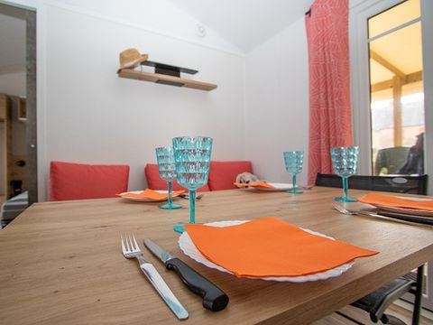 MOBILHOME 4 personnes - Confort Plus - 2 chambres PMR