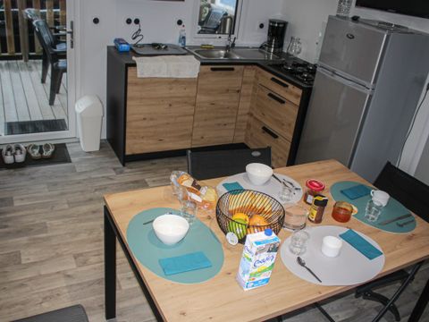 MOBILHOME 4 personnes - Supérieur - 2 chambres - arrivées du mercredi