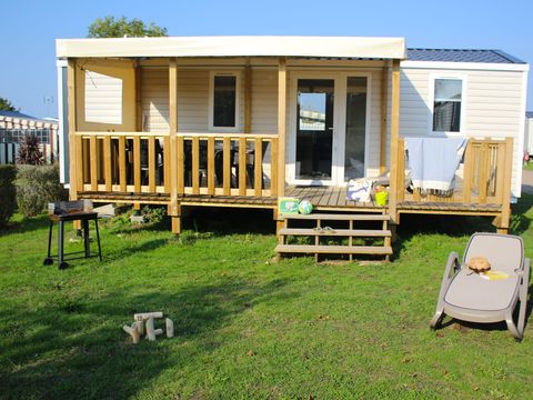 MOBILHOME 4 personnes - Supérieur - 2 chambres + 2 sdb - arrivées du mercredi