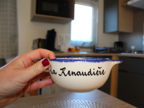 MOBILHOME 6 personnes - Supérieur - 3 chambres arrivées du mercredi