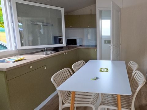 CHALET 4 personnes - Chalet 28m² (2 chambres) avec terrasse couverte 4 pers